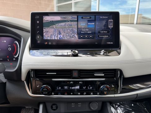 Used 2024 Nissan Rogue SL w/ SL Premium Package AWD/4WD image 21