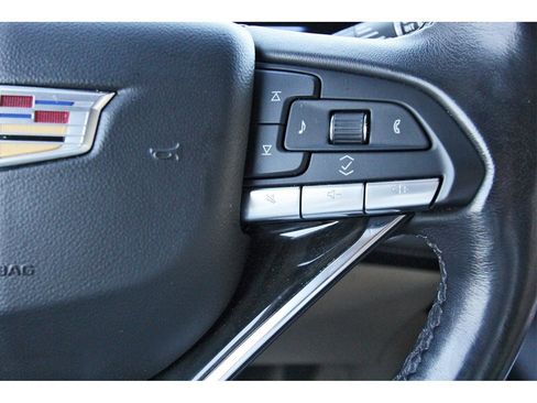 Used 2024 Cadillac Escalade Premium Luxury image 12