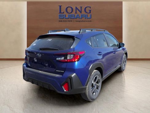 Used 2025 Subaru Crosstrek 2.0i Premium image 4