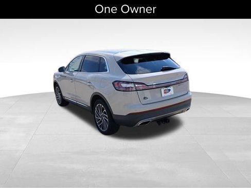 Used 2020 Lincoln Nautilus Reserve AWD/4WD image 3