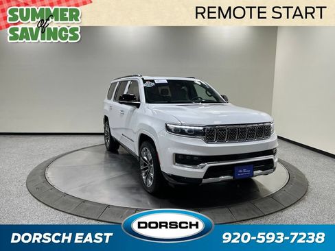 Used 2023 Jeep Grand Wagoneer Series III AWD/4WD image 4