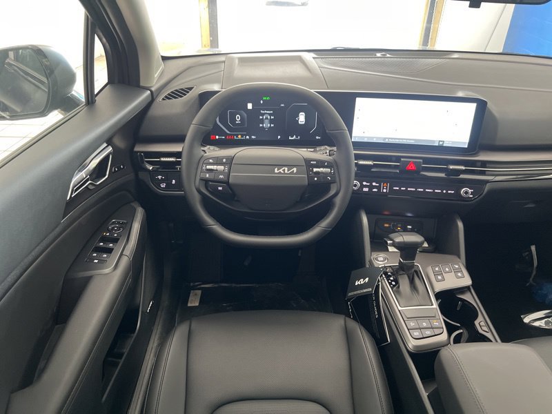 New 2026 Kia Sportage SX FWD image 33