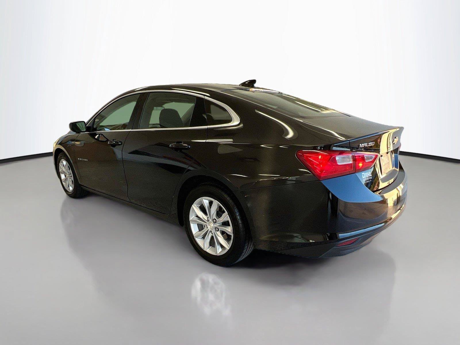 Used 2024 Chevrolet Malibu LT FWD image 10