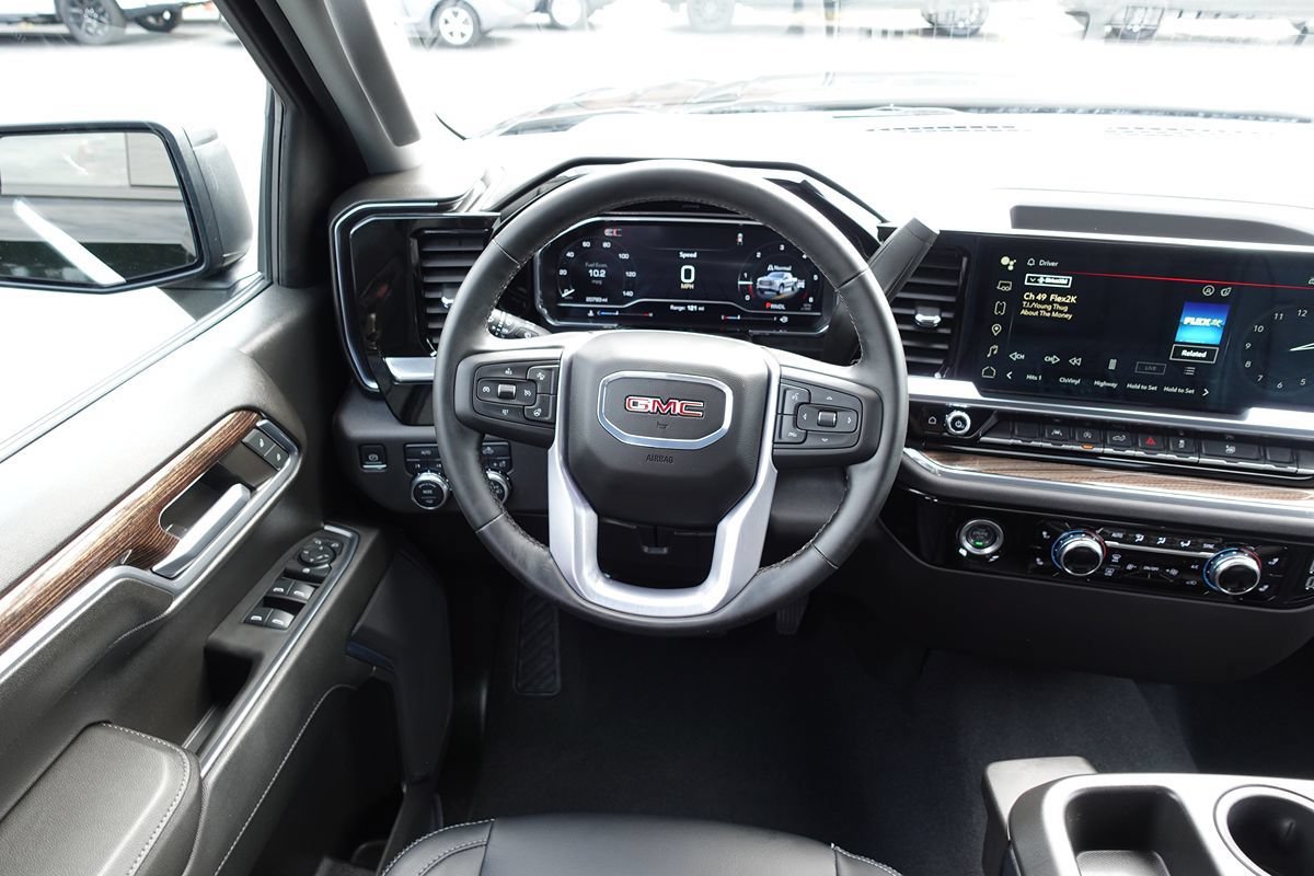 Used 2024 GMC Sierra 1500 Elevation AWD/4WD image 42