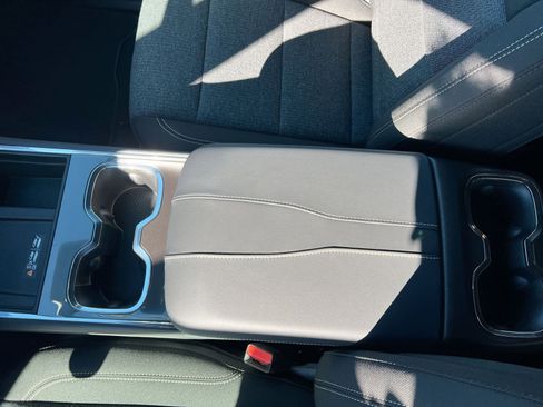 New 2026 GMC Acadia Elevation image 22