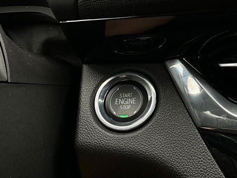 Used 2025 Buick Envista Sport Touring image 26