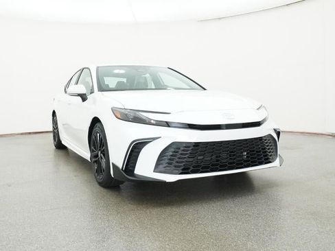 New 2026 Toyota Camry SE image 63