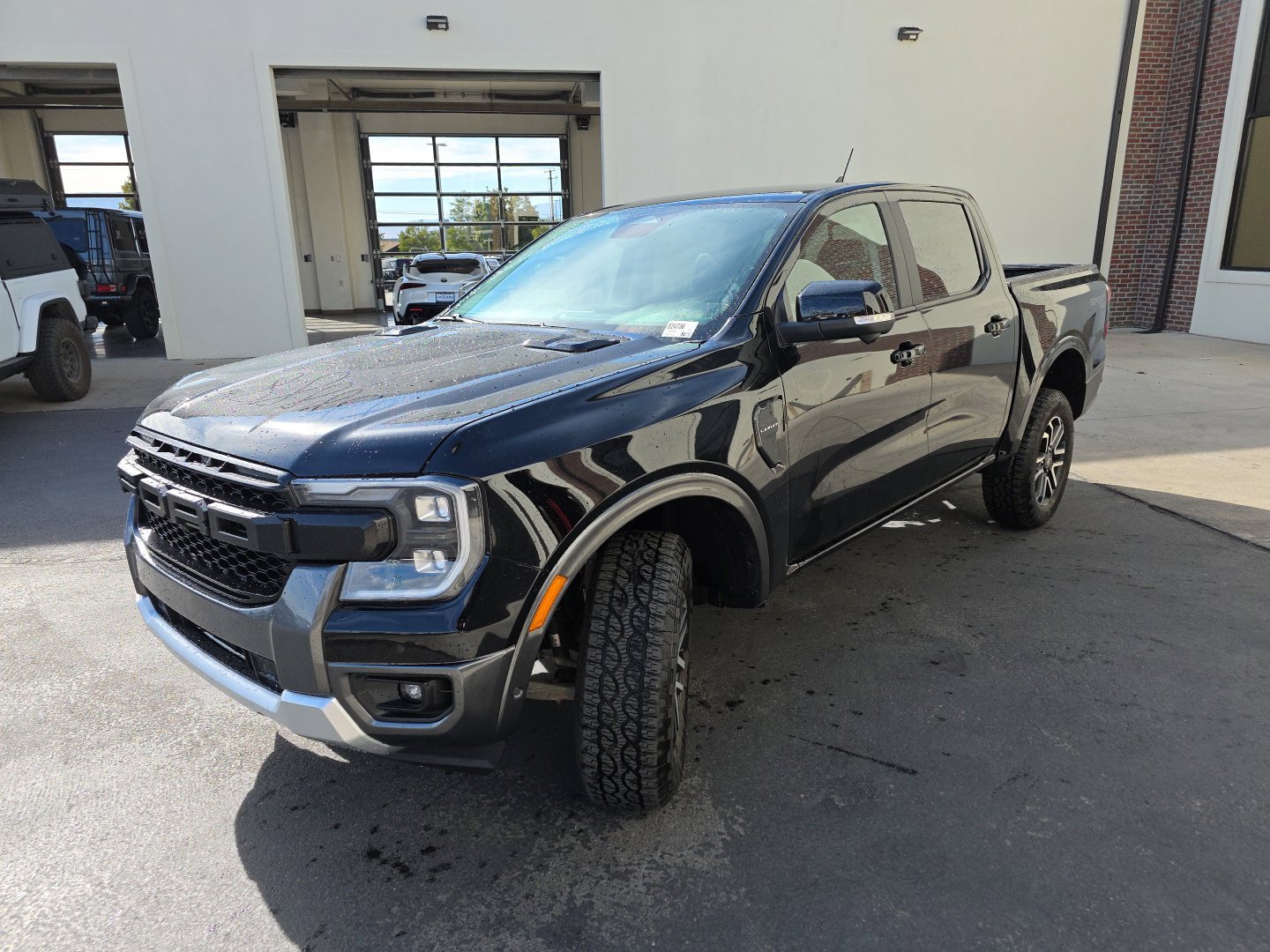 Used 2024 Ford Ranger Lariat AWD/4WD image 3