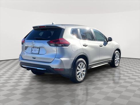 Used 2020 Nissan Rogue S image 6