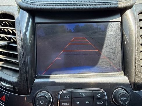 Used 2014 Chevrolet Impala LT FWD image 9