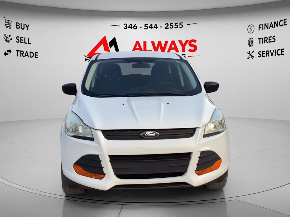 Used 2013 Ford Escape S FWD image 2
