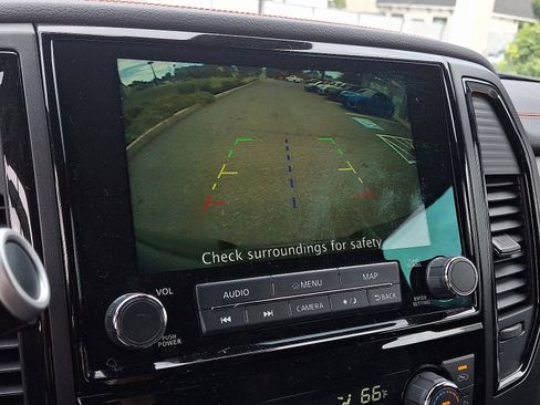 Used 2024 Nissan Titan PRO-4X w/ Off Road Protection Package image 18