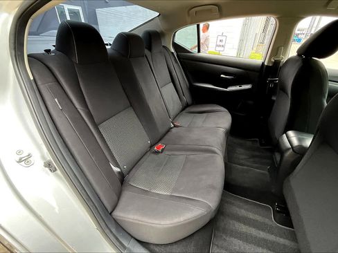 Used 2021 Nissan Sentra S FWD image 19