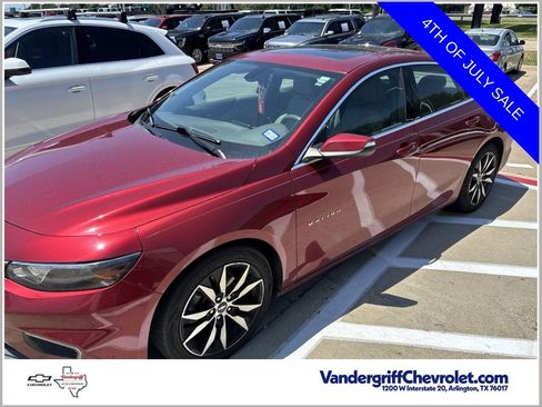 Used 2018 Chevrolet Malibu LT w/ Leather Package FWD image 1