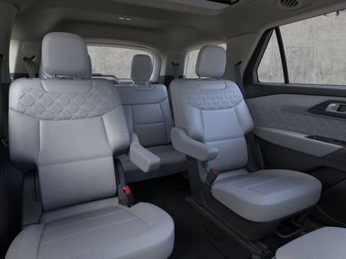 New 2026 Ford Explorer Platinum w/ LUX Leather Package image 13