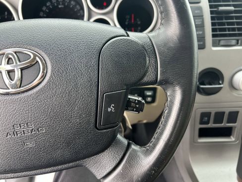 Used 2013 Toyota Tundra Limited image 20