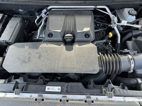 Used 2024 Chevrolet Colorado LT w/ LT Convenience Package II AWD/4WD image 35
