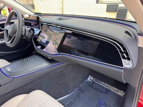 Used 2026 Mercedes-Benz E 350 Sedan image 15
