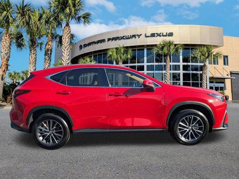 Used 2025 Lexus NX 250 FWD w/ Towing Package (2000 Lbs) image 3