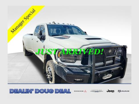 Used 2023 RAM 3500 Limited AWD/4WD image 1