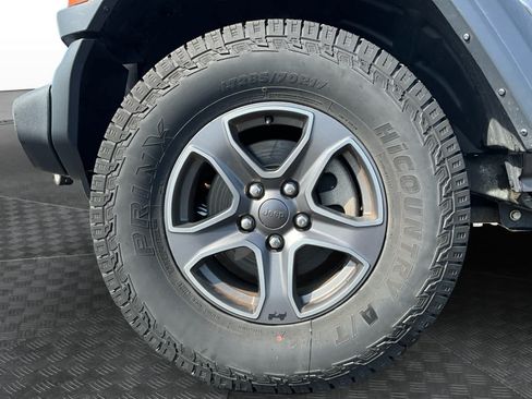 Used 2018 Jeep Wrangler Unlimited Sport S AWD/4WD image 14