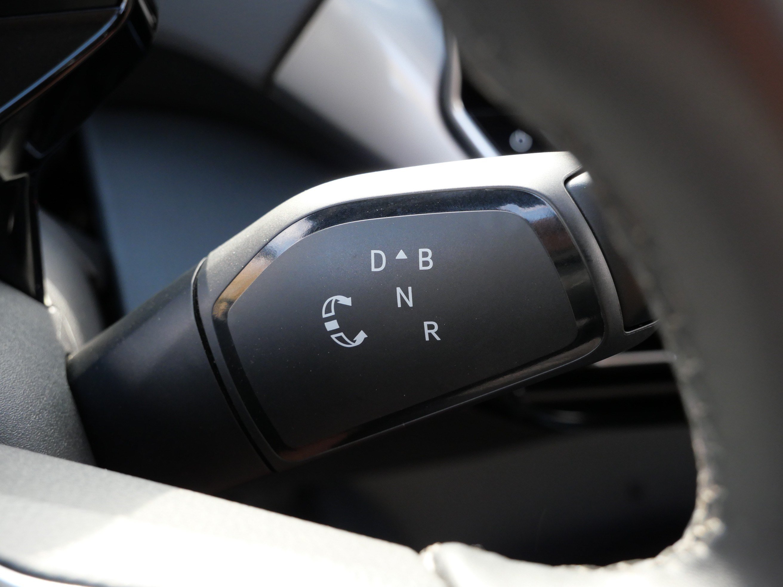 Certified 2025 Volkswagen ID.4 Pro S Plus AWD/4WD image 24
