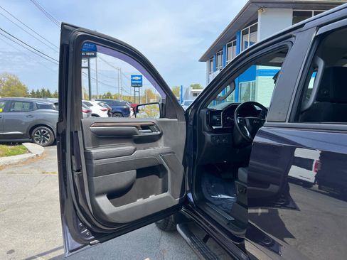 Certified 2023 Chevrolet Silverado 1500 RST w/ Z71 Off-Road Package AWD/4WD image 15