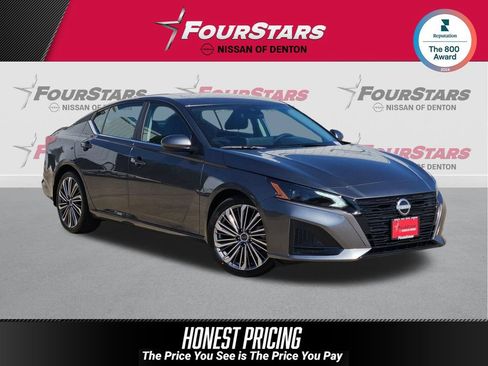 New 2026 Nissan Altima 2.5 SV w/ SV Premium Package FWD image 1