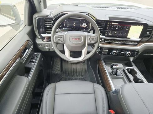 New 2026 GMC Sierra 1500 Elevation w/ Elevation Premium Package AWD/4WD image 9