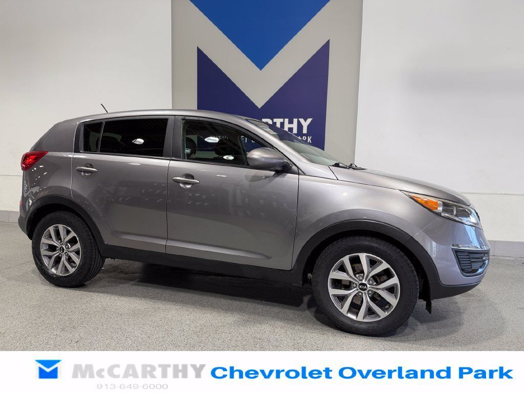 Used 2016 Kia Sportage LX FWD image 3