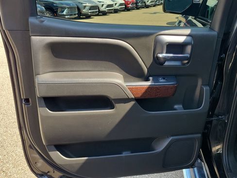 Used 2018 GMC Sierra 1500 SLT AWD/4WD image 14