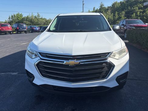 Used 2018 Chevrolet Traverse LS FWD image 3