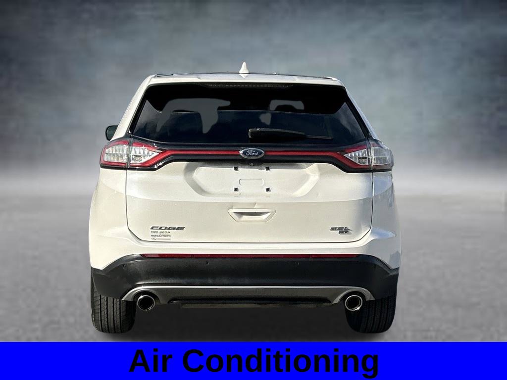 Used 2015 Ford Edge SEL w/ Equipment Group 201A AWD/4WD image 3
