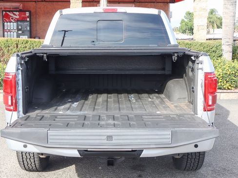 Used 2016 Ford F150 Platinum w/ Equipment Group 701A Luxury image 9
