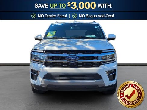 Used 2022 Ford Expedition Limited image 11