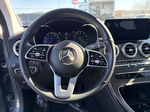 Used 2022 Mercedes-Benz GLC 300 4MATIC image 14