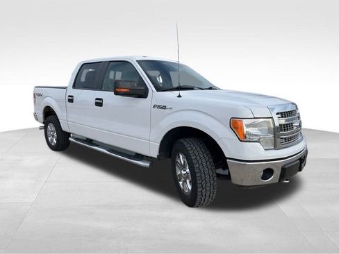 Used 2014 Ford F150 XLT w/ Equipment Group 302A Luxury image 8