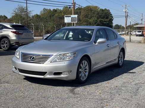 Used 2011 Lexus LS 460 AWD image 2