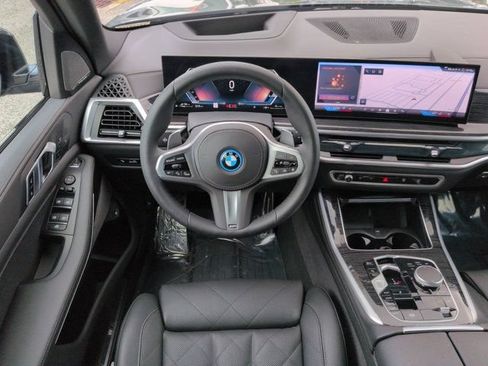 Used 2026 BMW X5 xDrive50e w/ M Sport Package AWD/4WD image 16