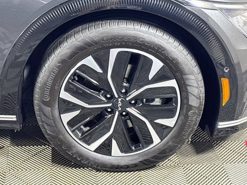 Certified 2024 Kia EV6 Wind w/ Wind Technology Package AWD/4WD image 24