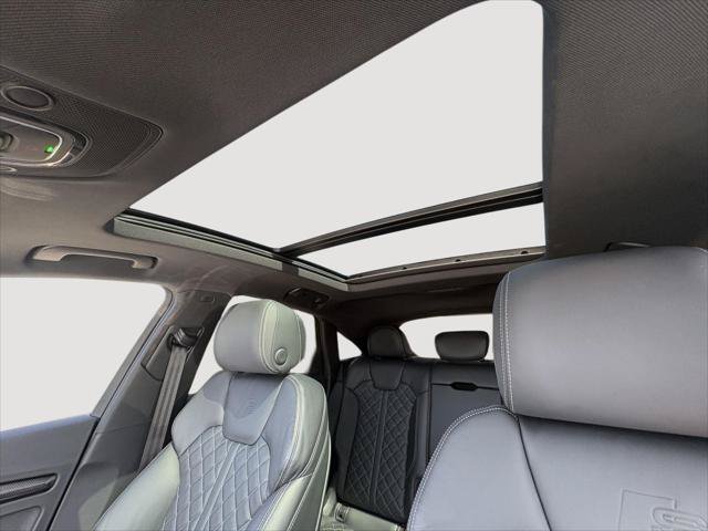 Used 2023 Audi SQ5 Premium Plus AWD/4WD image 21