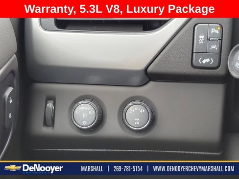 Used 2019 Chevrolet Tahoe LT w/ Luxury Package AWD/4WD image 12