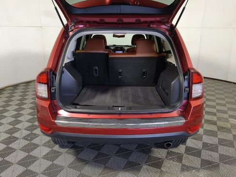 Used 2016 Jeep Compass High Altitude AWD/4WD image 29