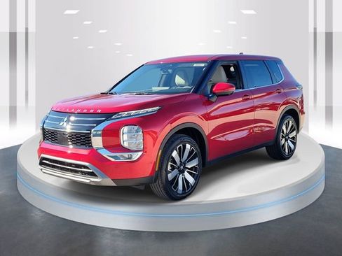 New 2026 Mitsubishi Outlander SE FWD image 3
