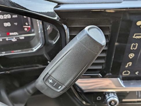 Used 2025 GMC Sierra 1500 SLT RWD image 14