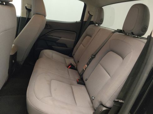 Used 2018 Chevrolet Colorado W/T image 18