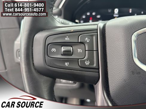 Used 2024 GMC Yukon Denali Ultimate image 32