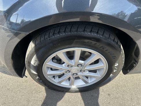 Used 2019 Chevrolet Sonic LT w/ Convenience Package image 10