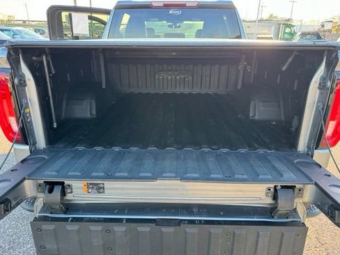 Used 2021 GMC Sierra 1500 AT4 AWD/4WD image 10