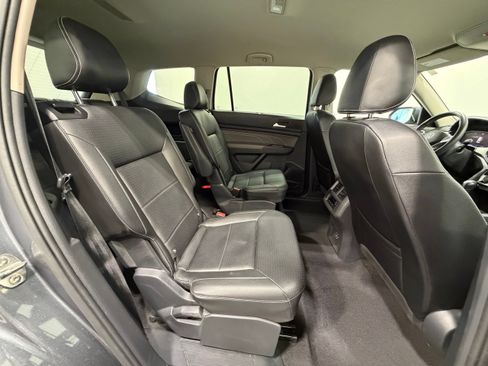 Used 2023 Volkswagen Atlas SE FWD image 29